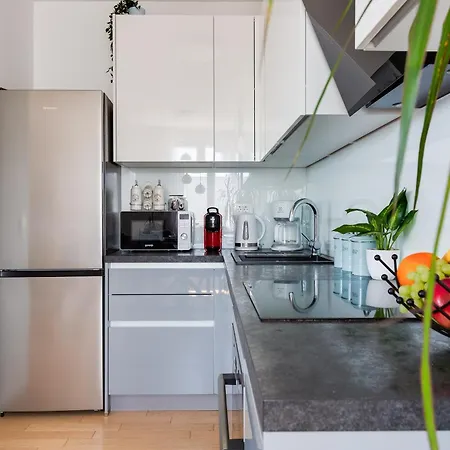 Stella Maris 2bdr, Balcony, Sea View, Garage, Bbq * Zadar