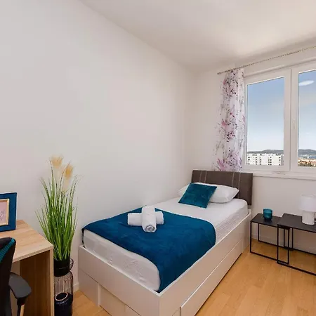 Stella Maris 2bdr, Balcony, Sea View, Garage, Bbq * Zadar