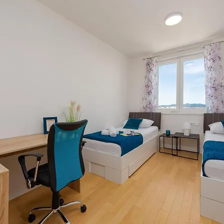 Stella Maris 2bdr, Balcony, Sea View, Garage, Bbq * Zadar