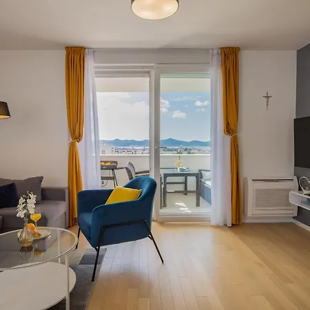 Stella Maris 2bdr, Balcony, Sea View, Garage, Bbq Apartment Zadar