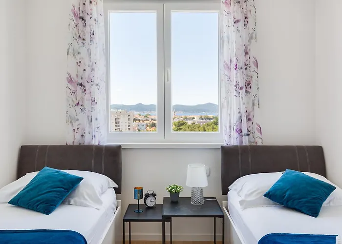 Stella Maris 2bdr, Balcony, Sea View, Garage, Bbq Zadar