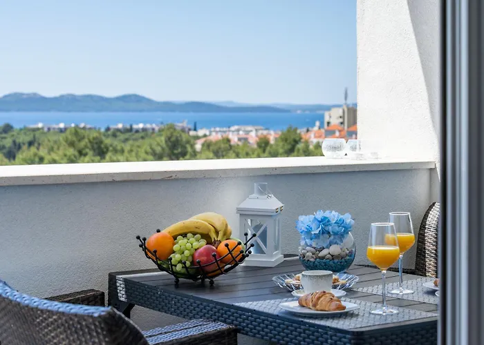Stella Maris 2bdr, Balcony, Sea View, Garage, Bbq Appartement *